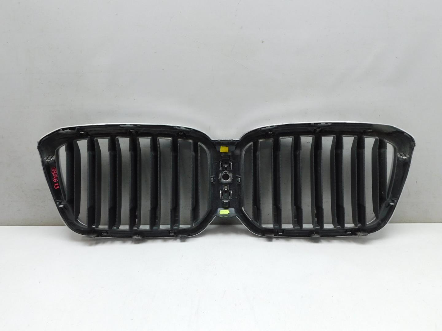 Решетка радиатора