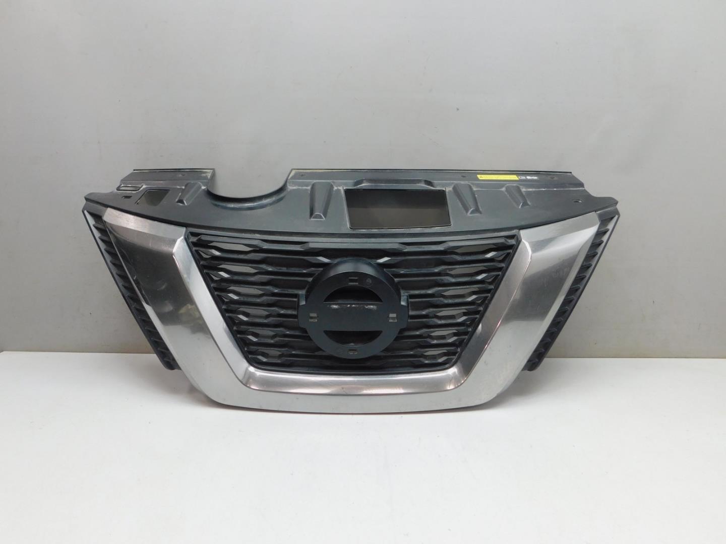 Решетка радиатора