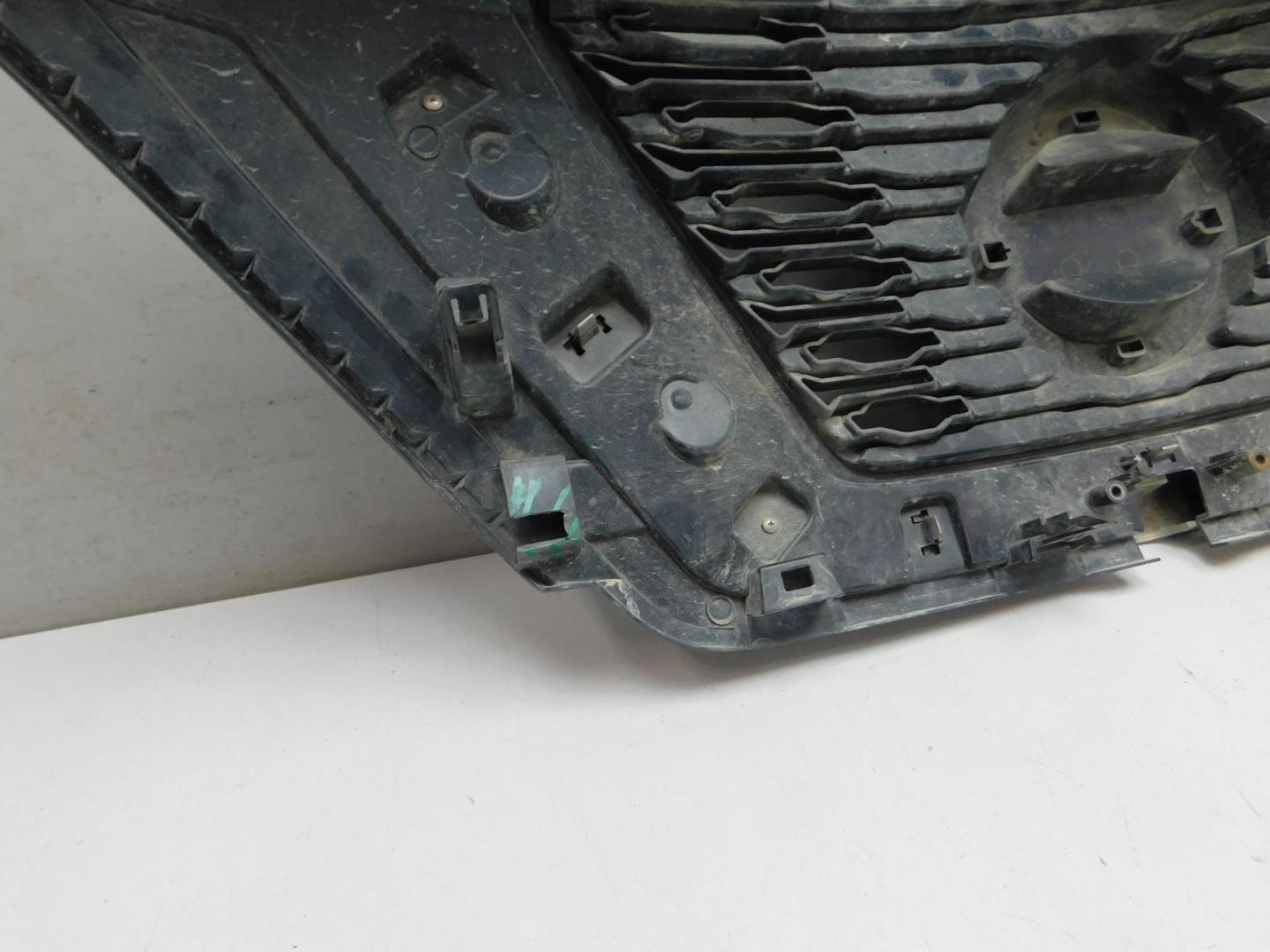 Решетка радиатора