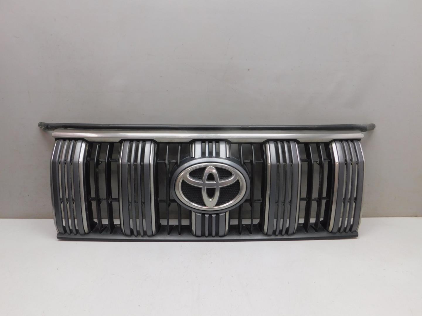 Решетка радиатора