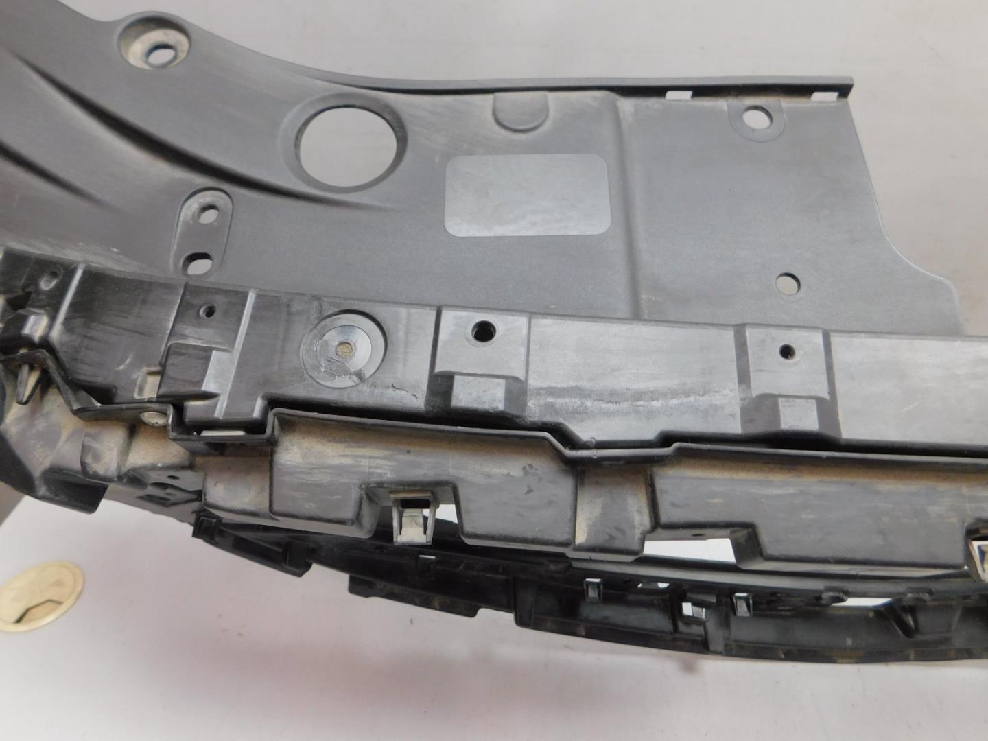 Решетка радиатора