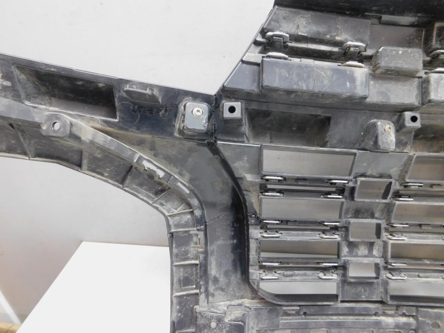 Решетка радиатора