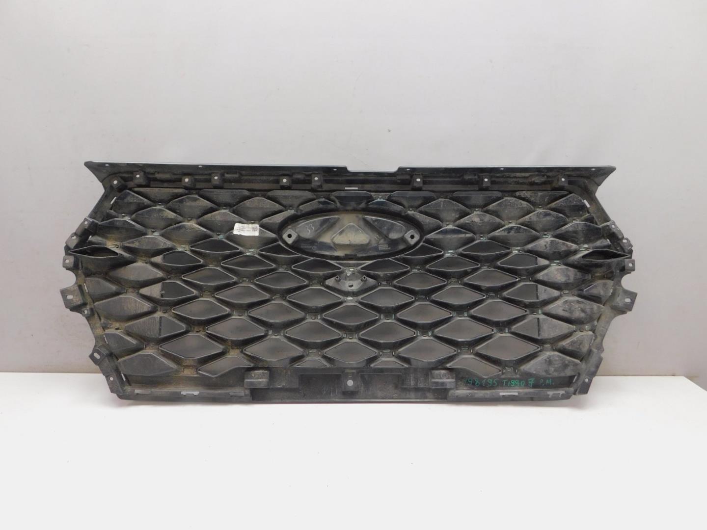 Решетка радиатора