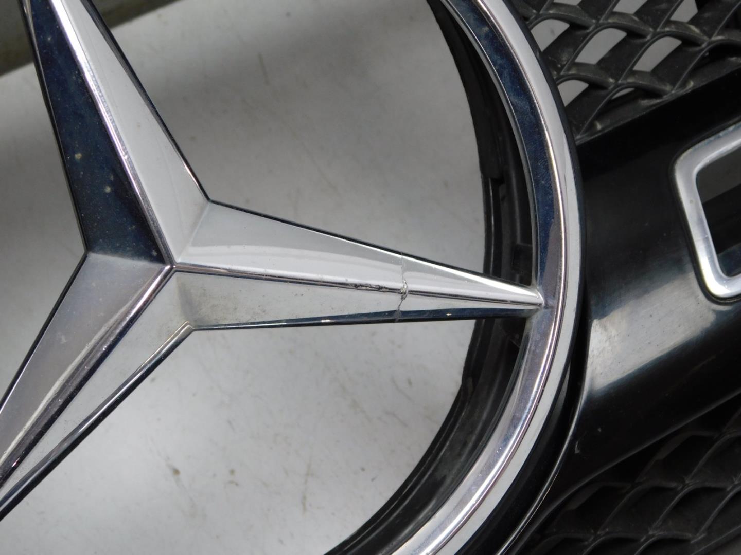 Решетка радиатора