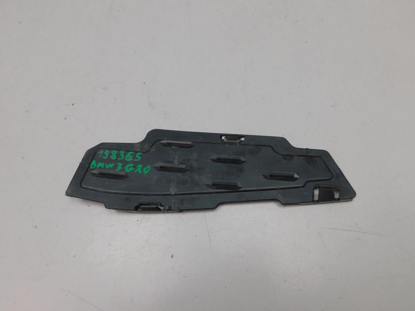 Накладка переднего бампера