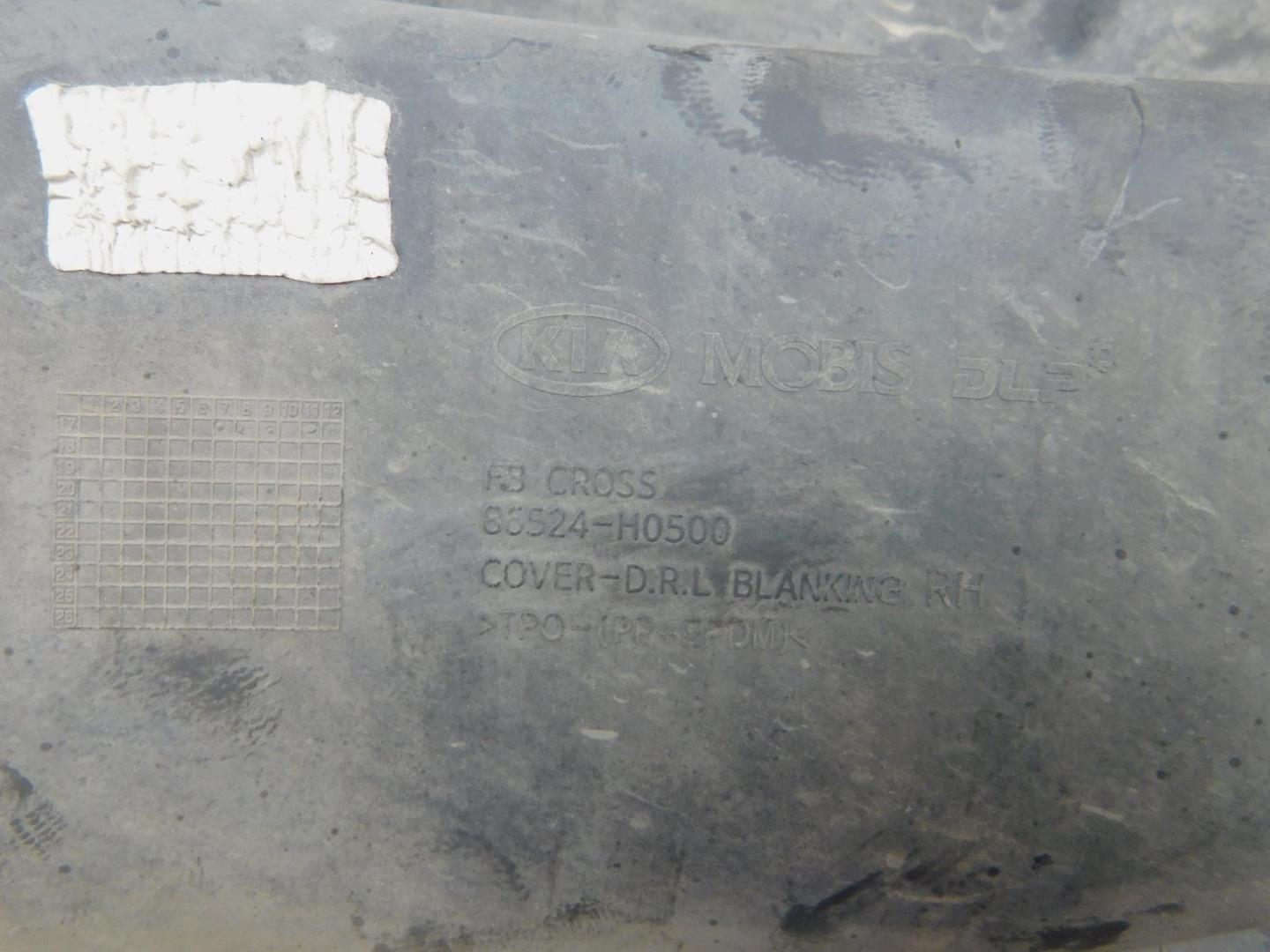 Решетка в бампер правая