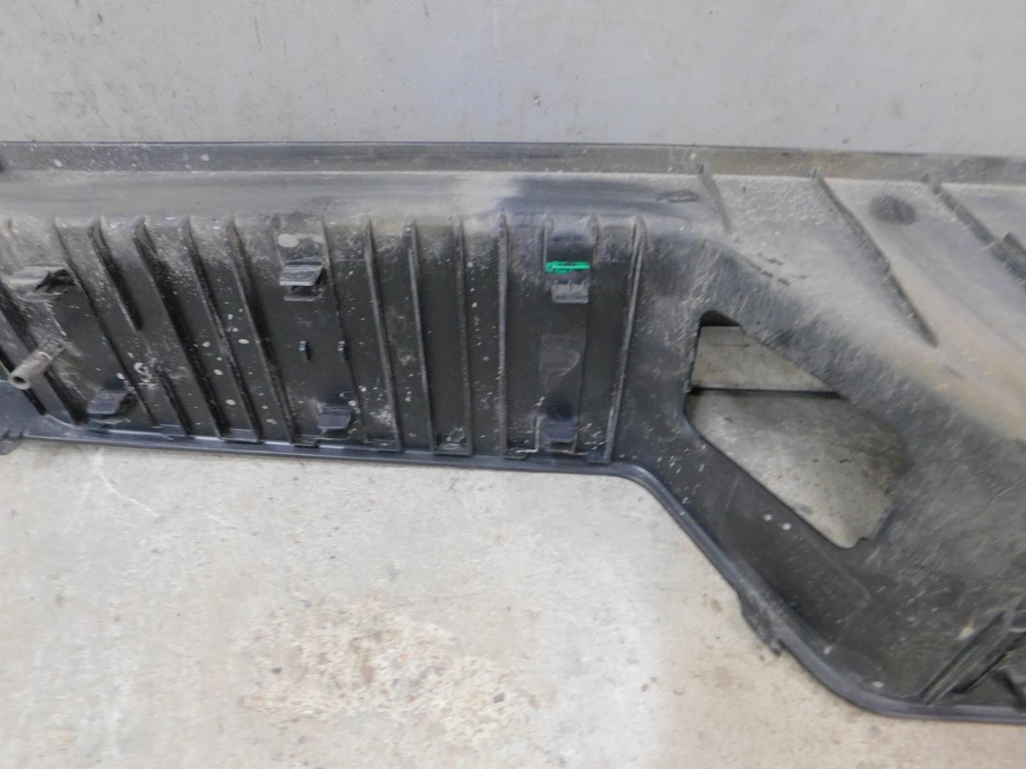 Накладка заднего бампера