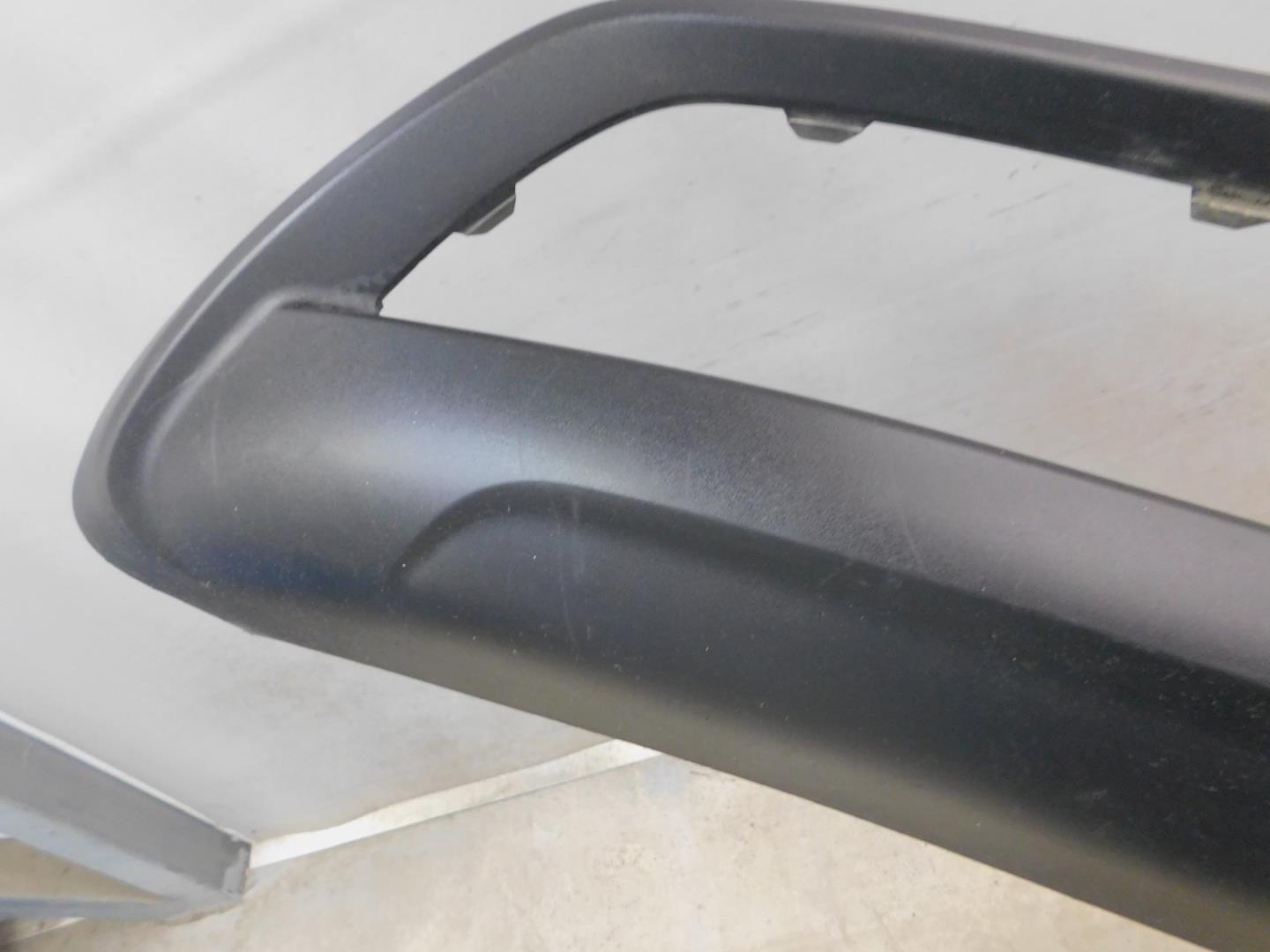 Накладка заднего бампера