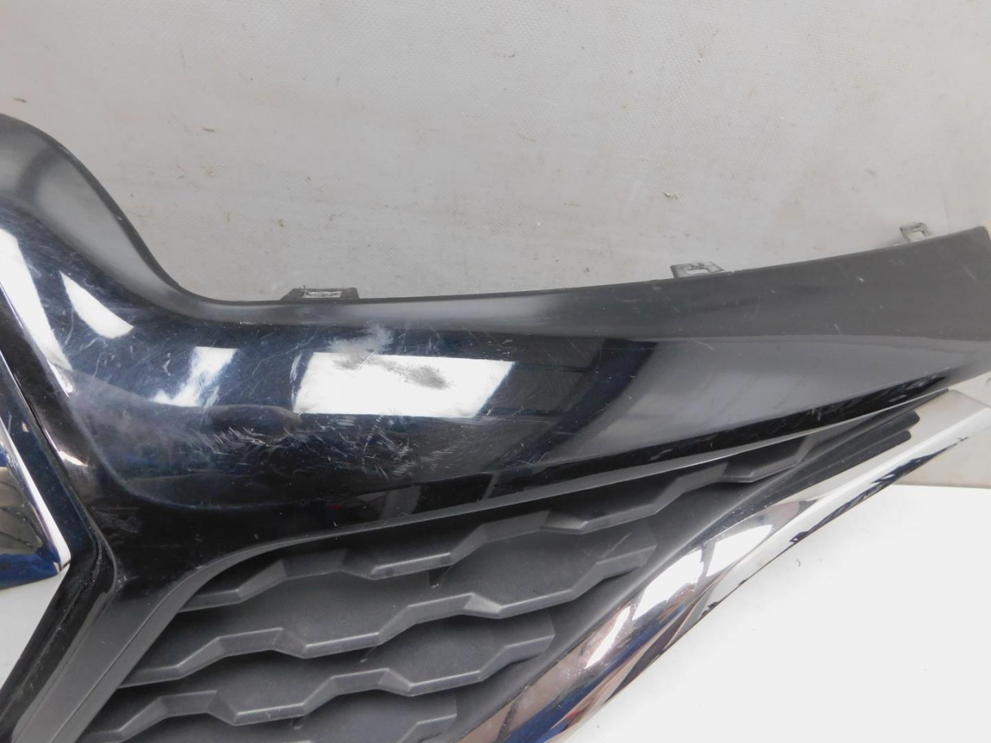 Решетка радиатора