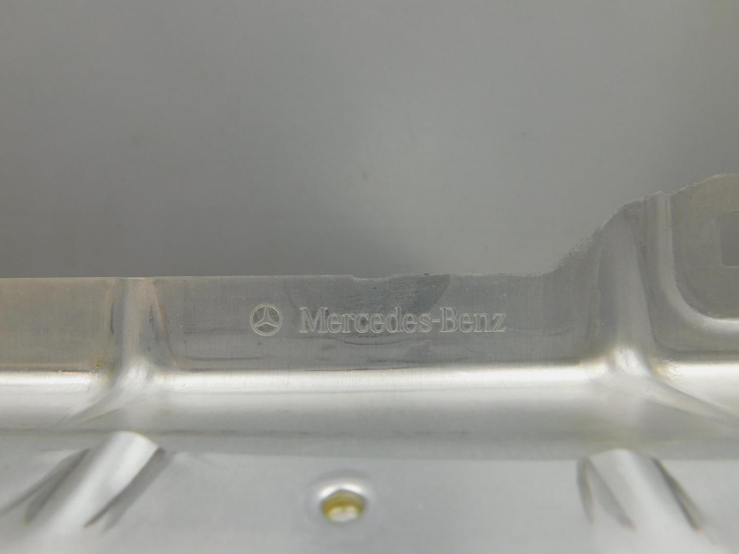 Крыло переднее левое