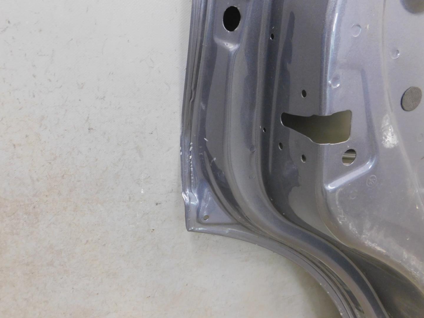 Дверь задняя левая