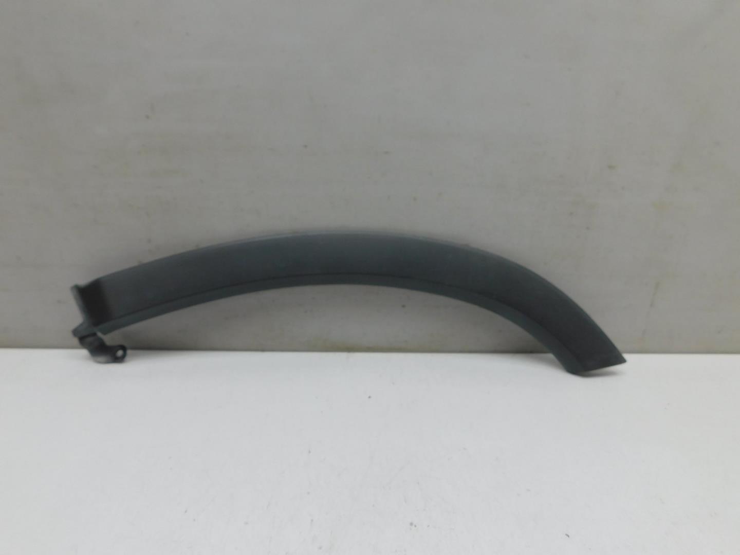 Накладка двери задней левой