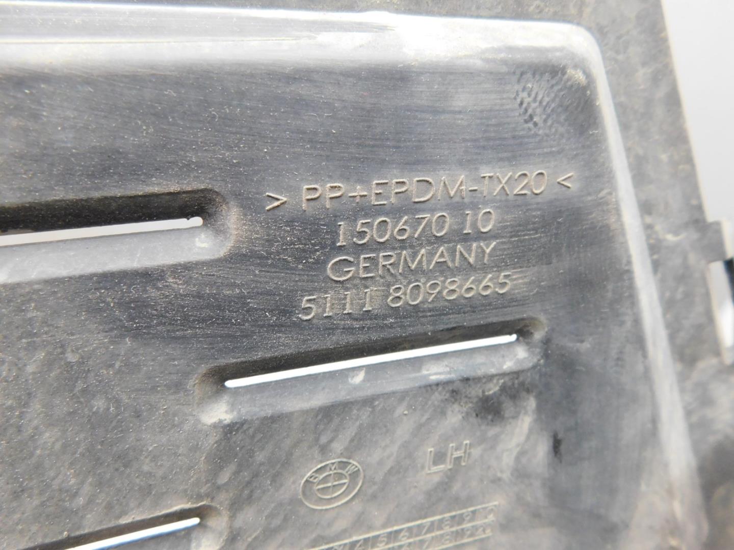 Заглушка бампера