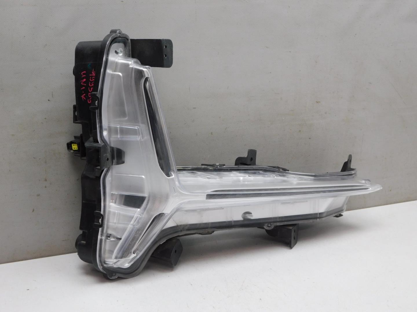 Габарит передний правый