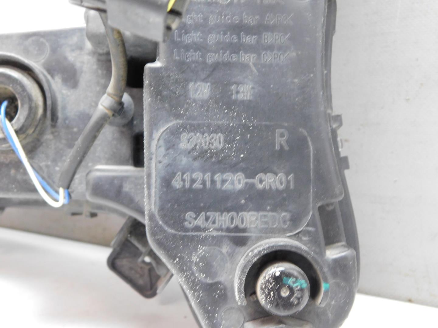 Габарит передний правый