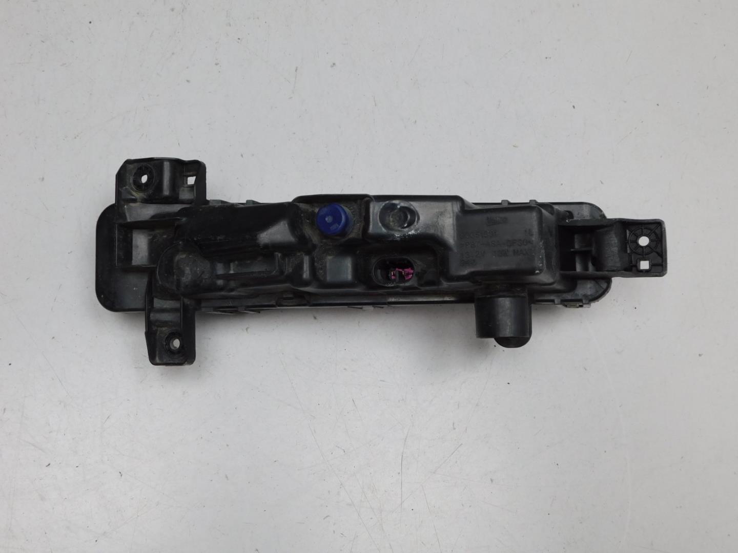 Фара противотуманная левая