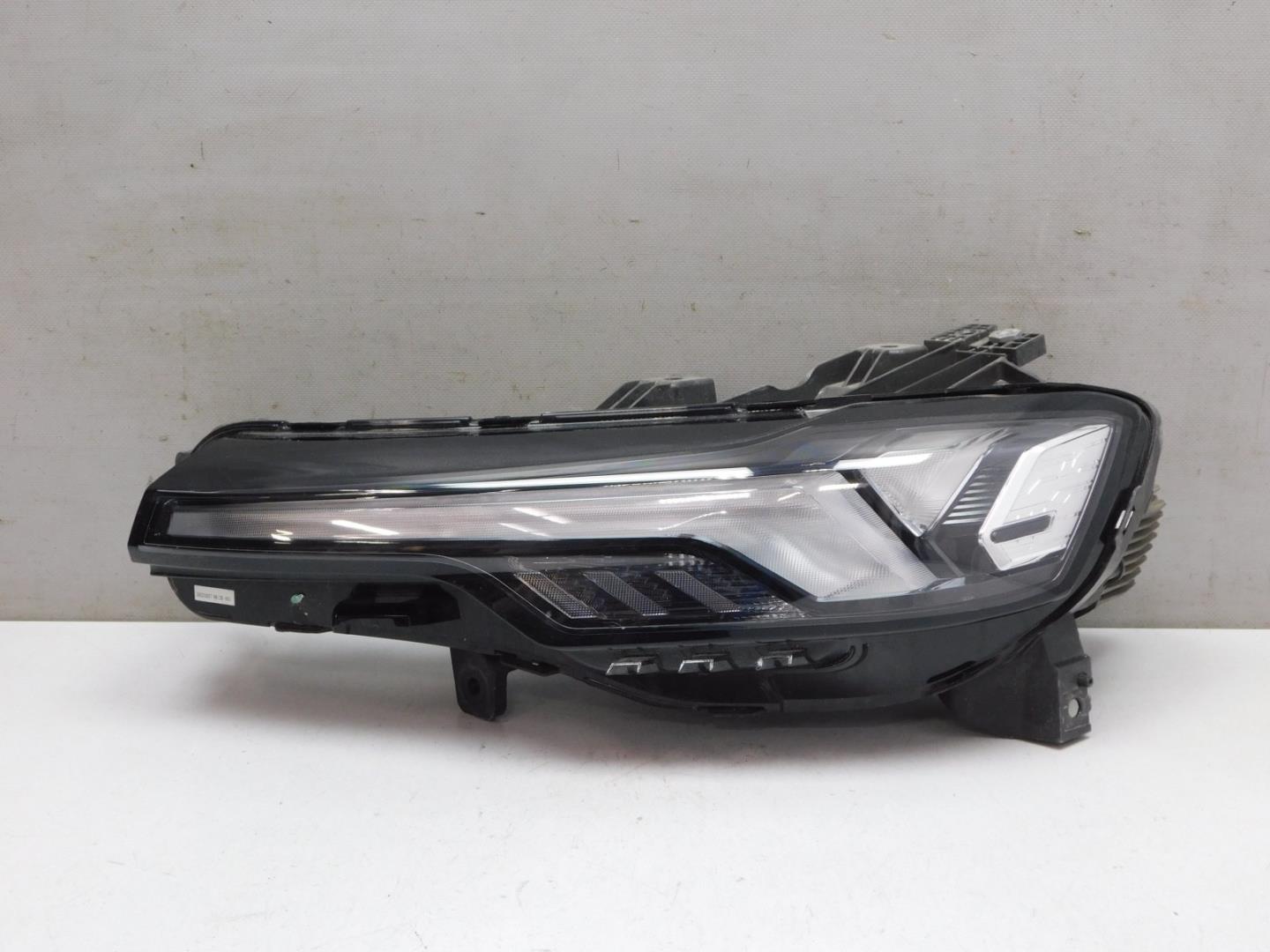 Габарит передний левый