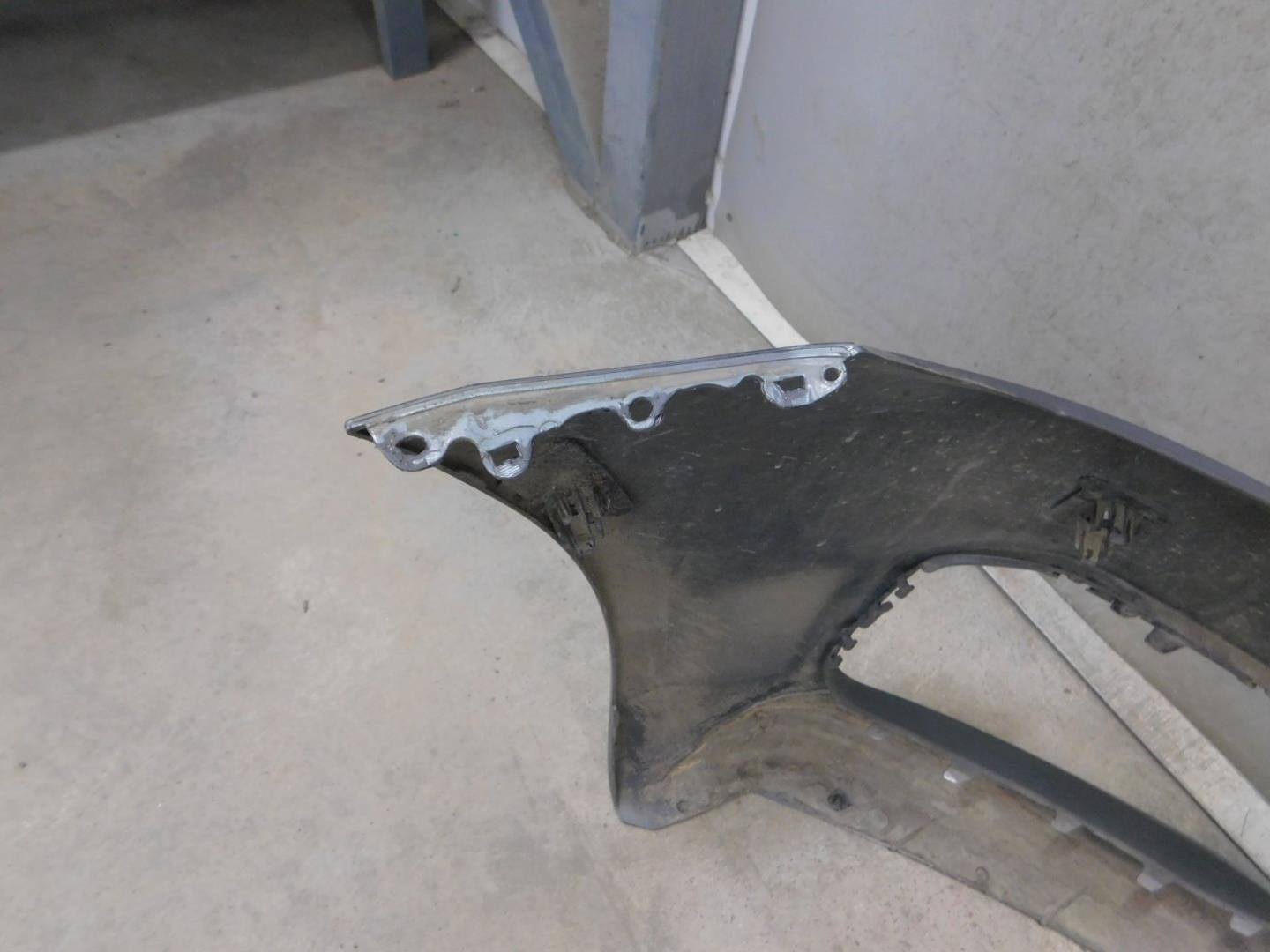 Бампер передний