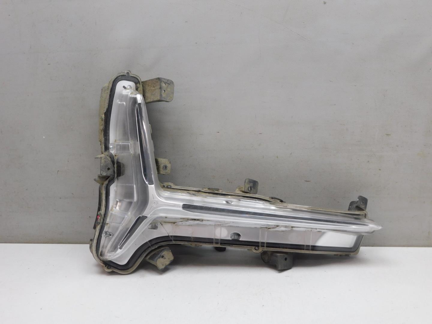 Габарит передний правый