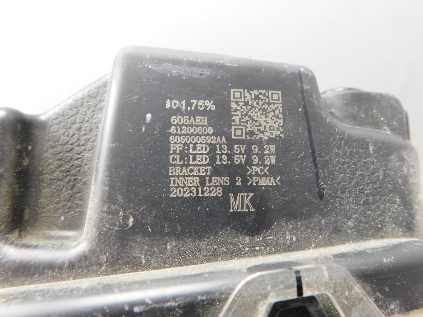 Габарит передний левый