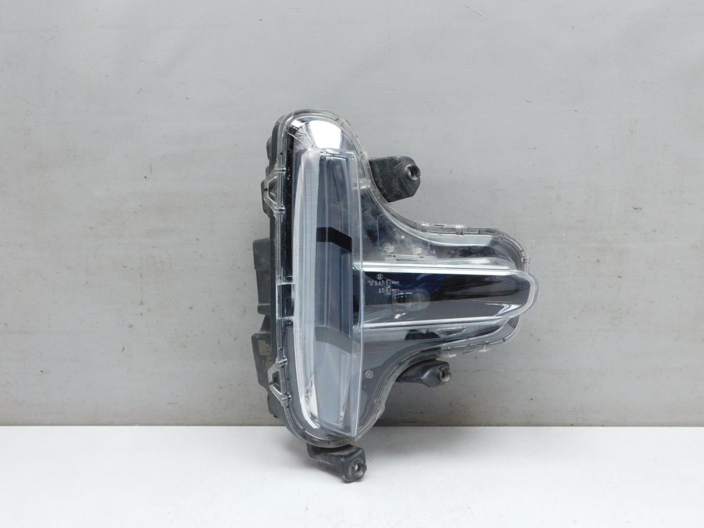 Габарит передний правый