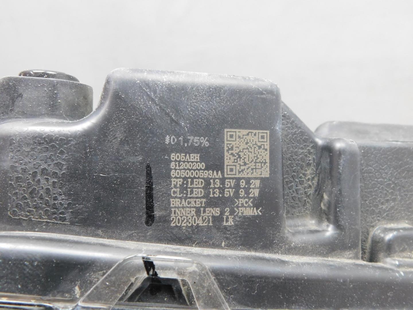 Габарит передний правый