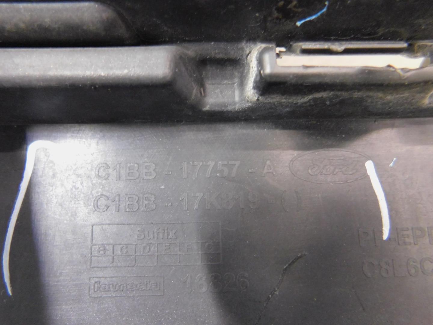 Бампер передний