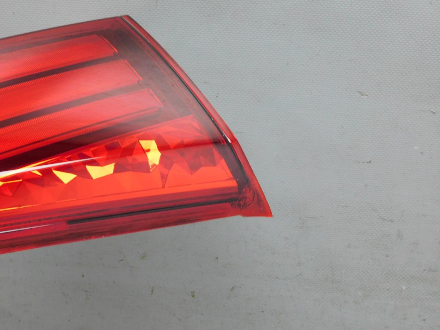 Фонарь задний внутренний правый