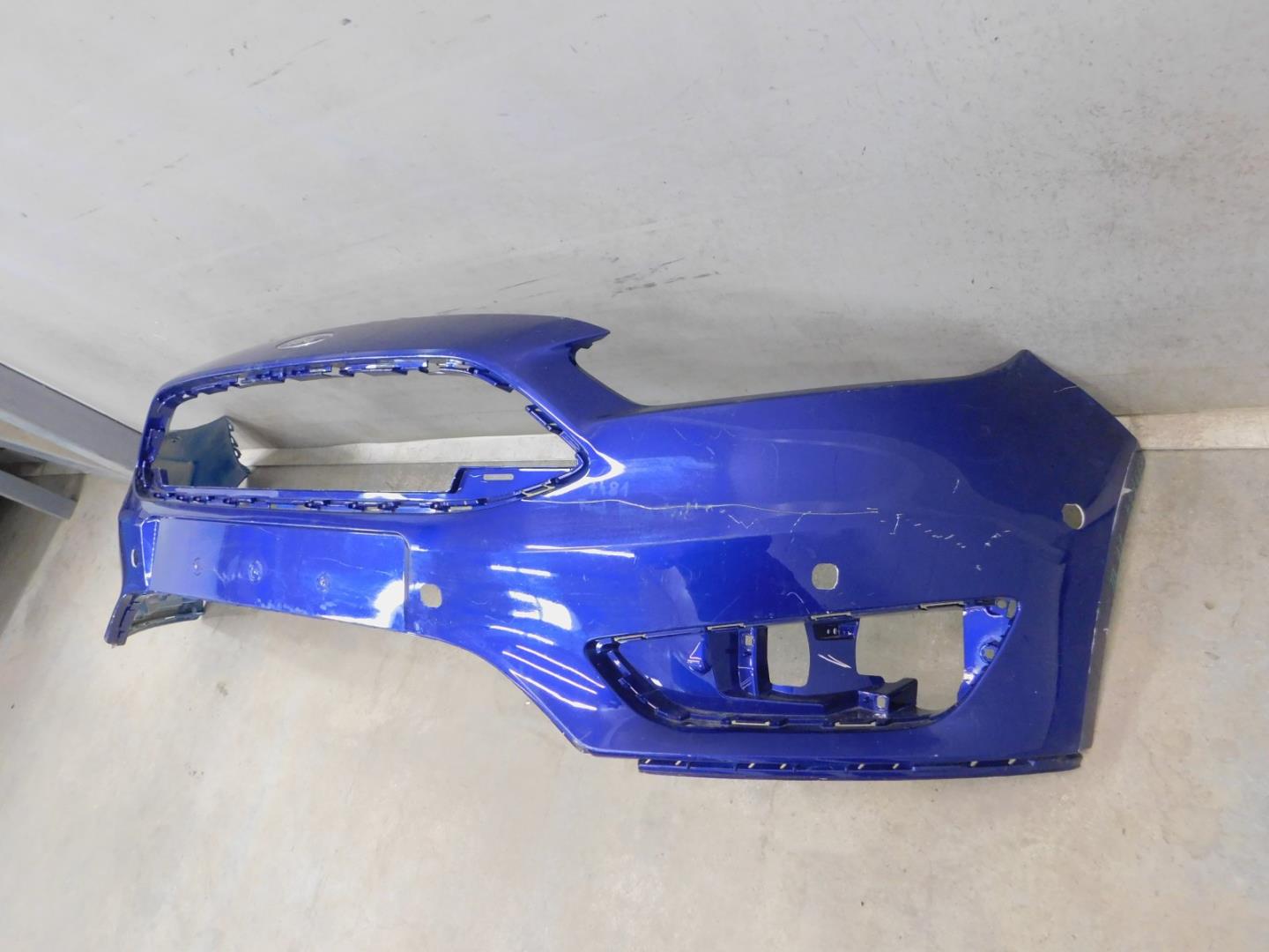 Бампер передний