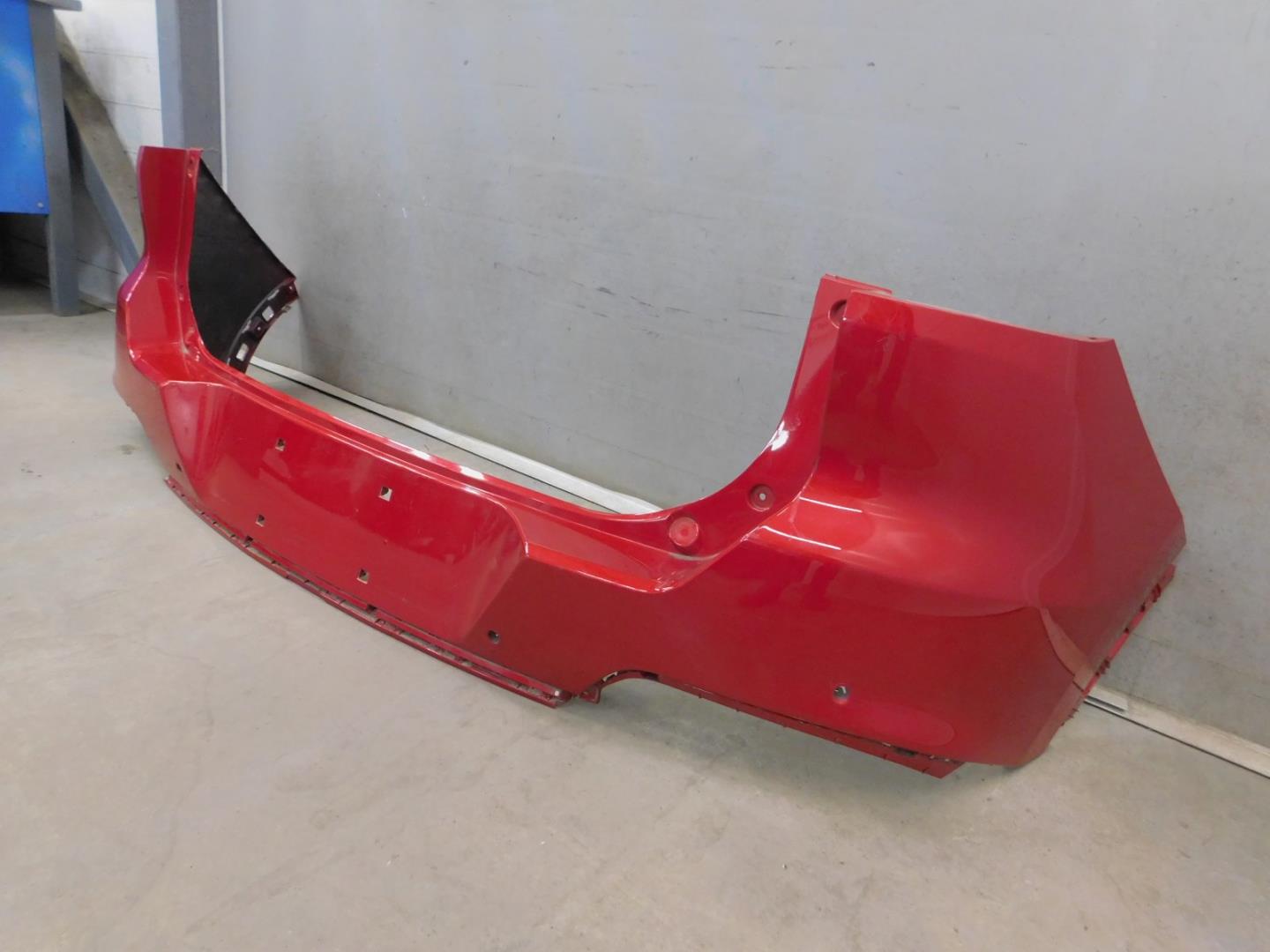 Бампер задний