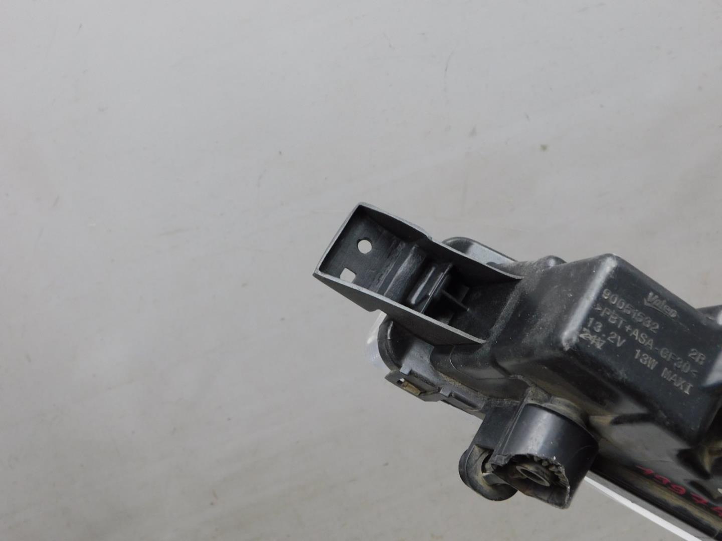 Фара противотуманная правая