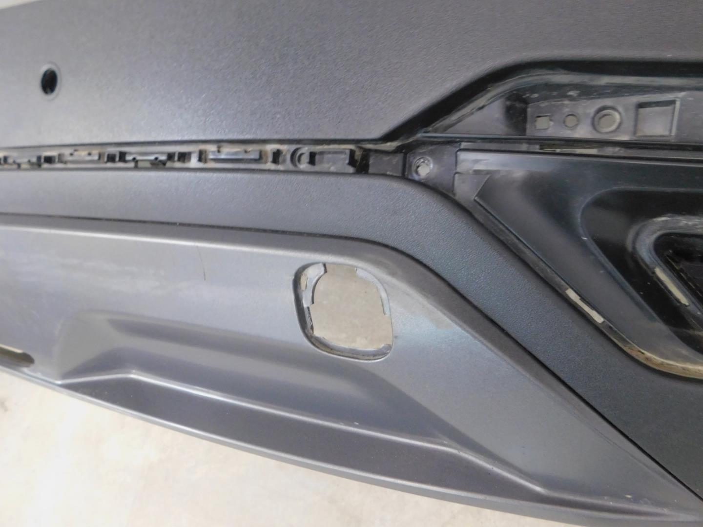 Бампер задний