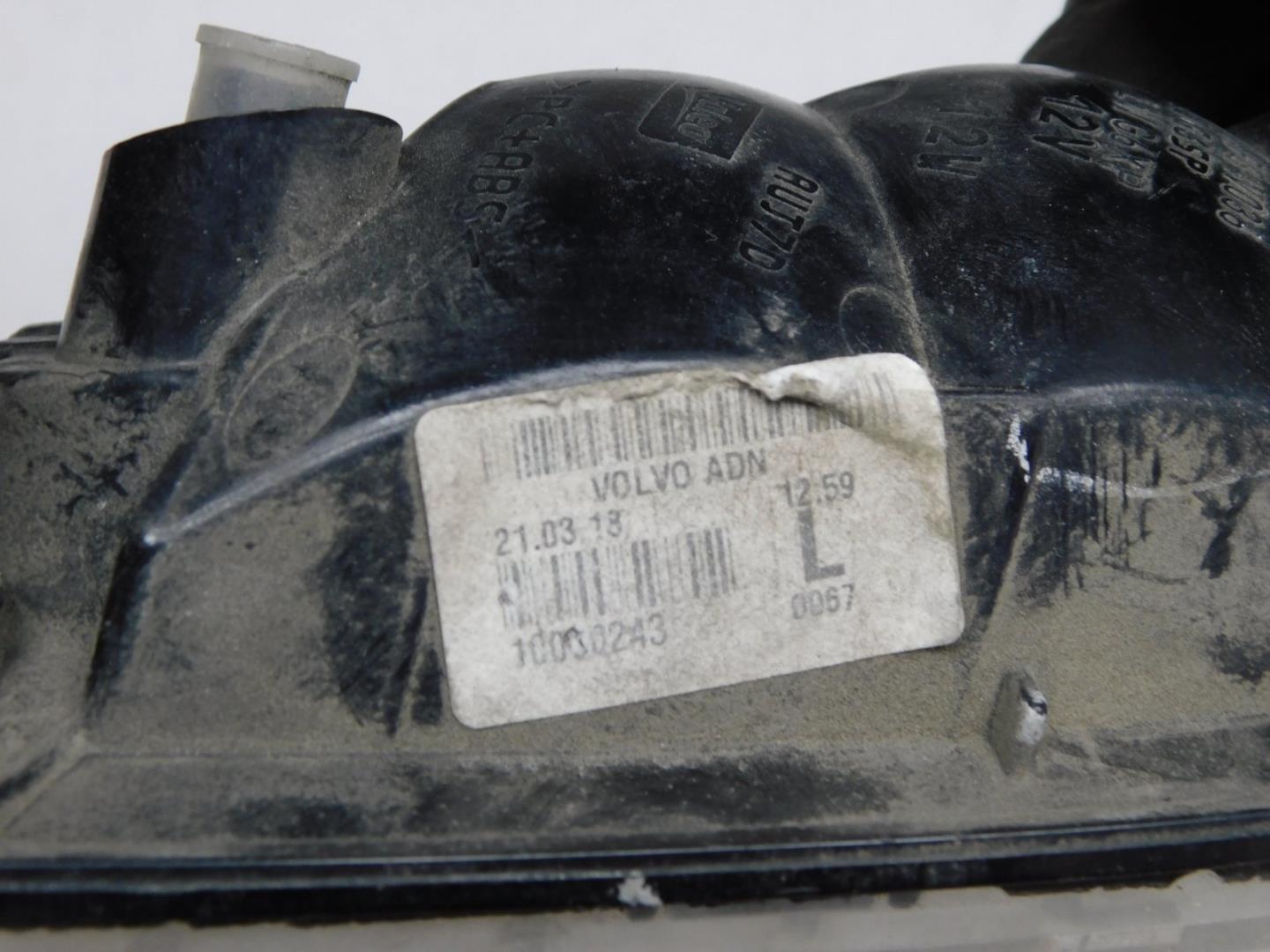 Габарит передний левый