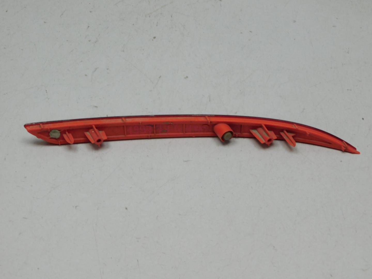 Фонарь задний в бампер левый