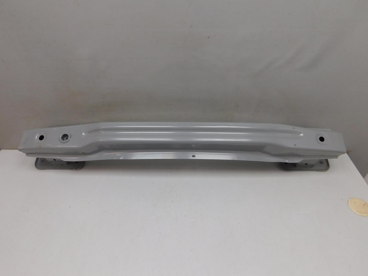 Усилитель заднего бампера