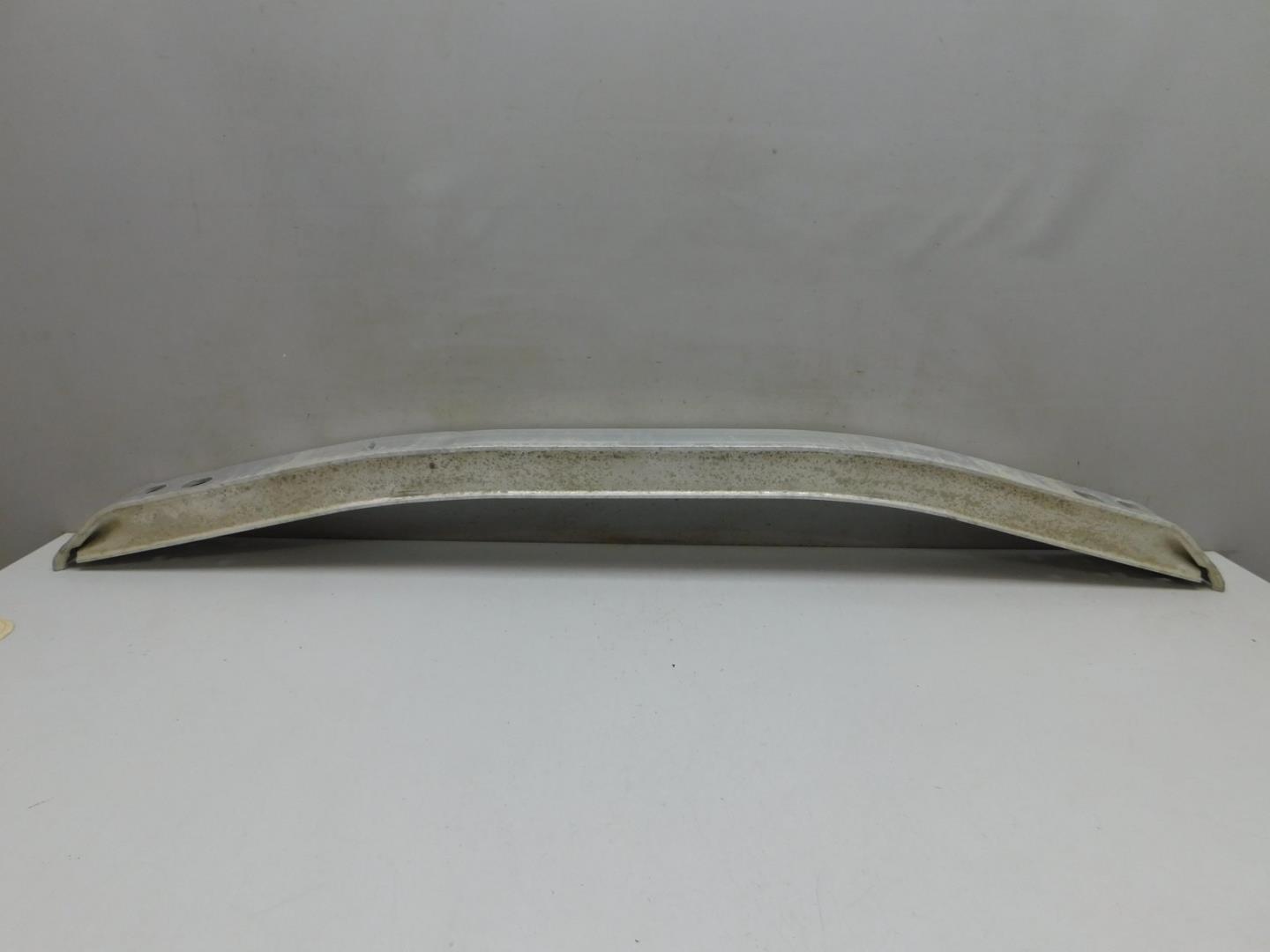 Усилитель заднего бампера