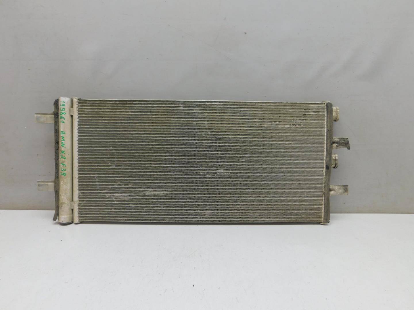 Радиатор кондиционера / конденсер