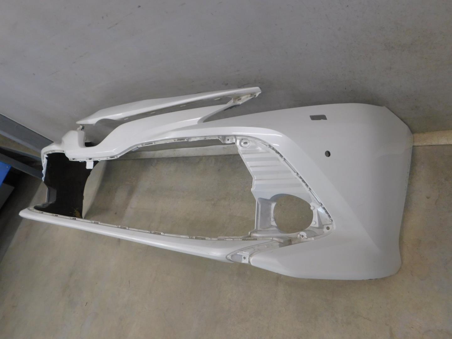 Бампер передний