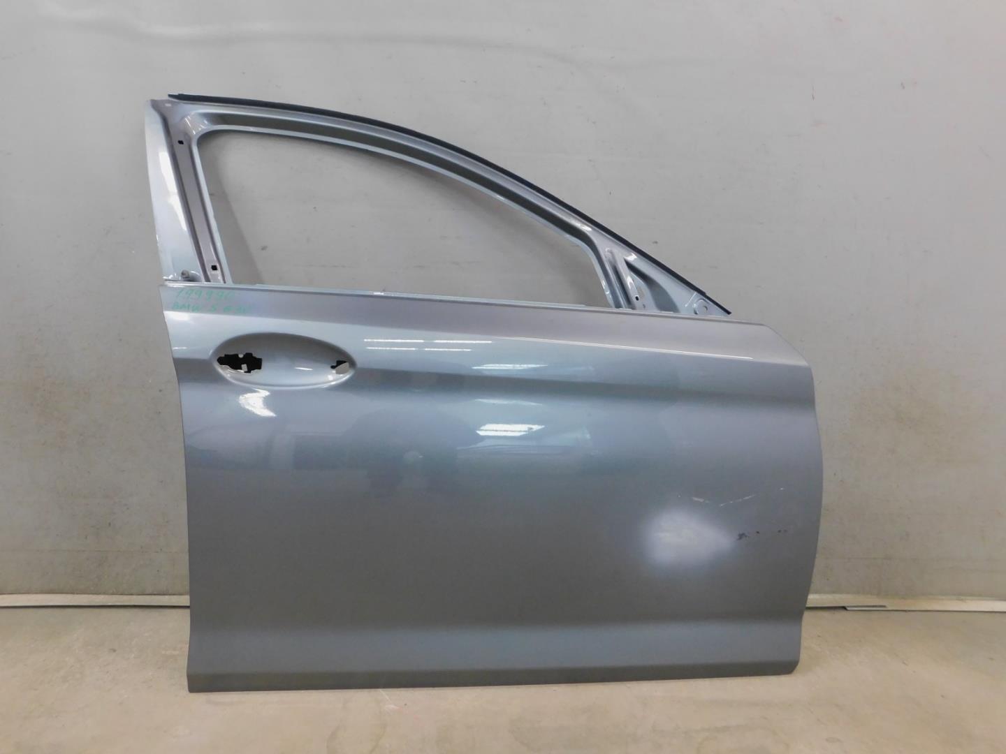 Дверь передняя правая