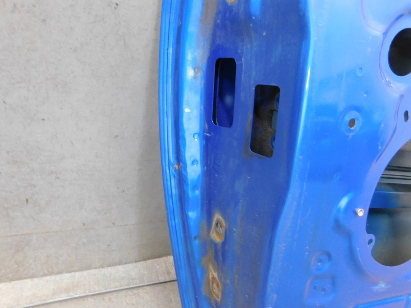 Дверь передняя правая