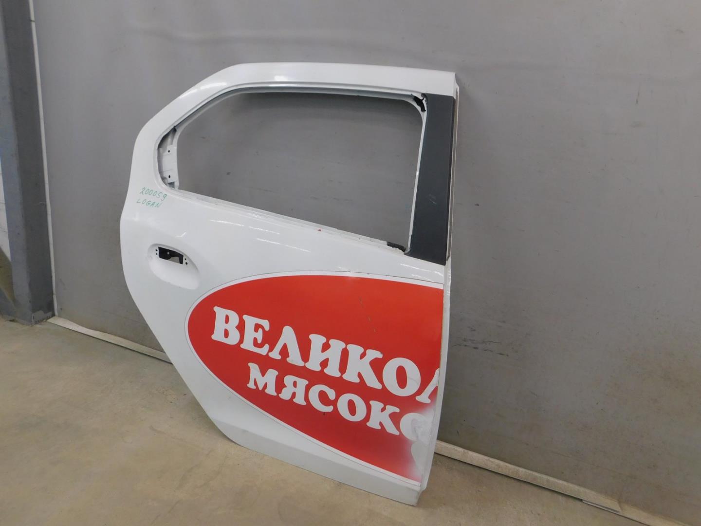 Дверь задняя правая
