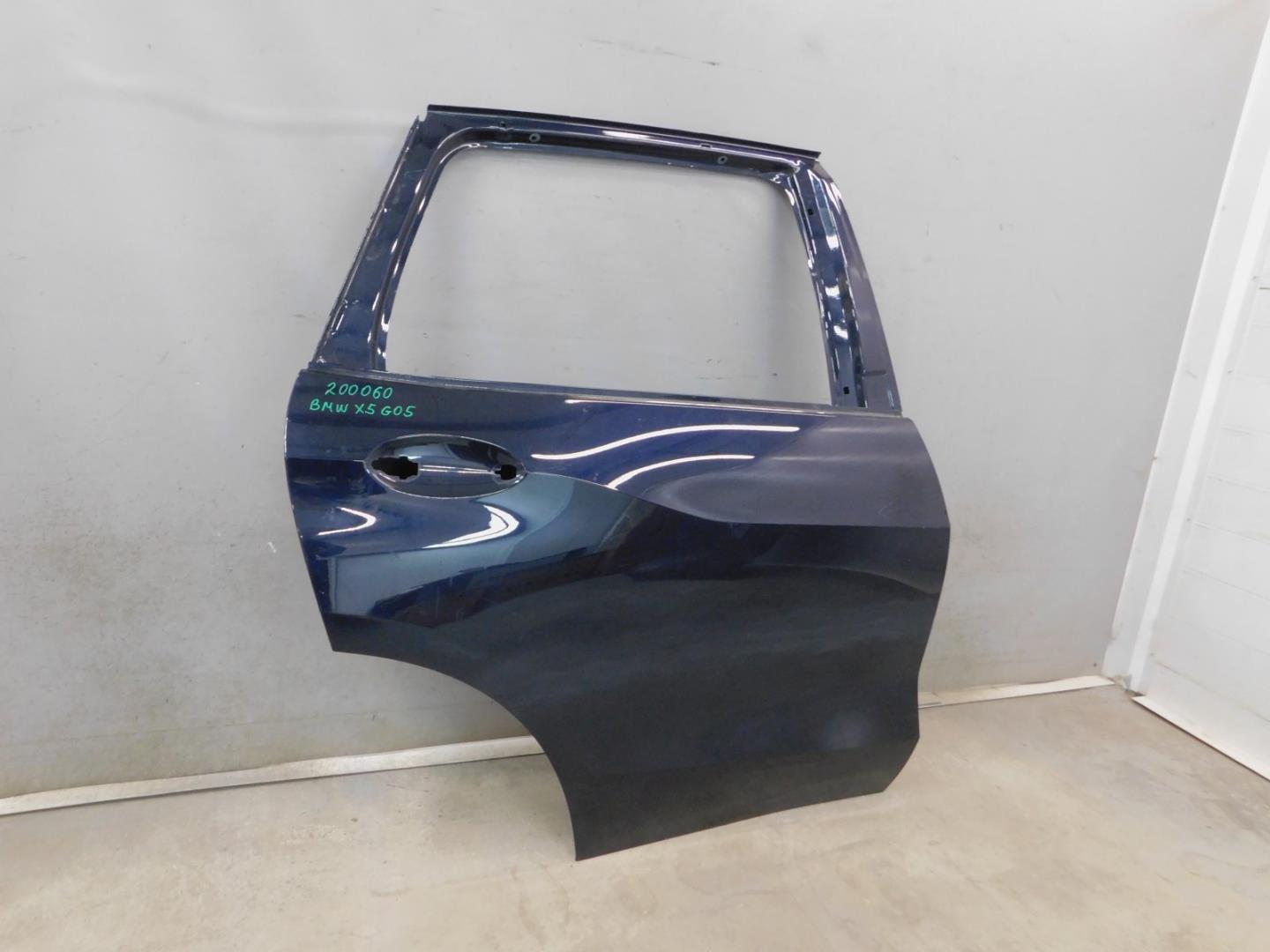 Дверь задняя правая