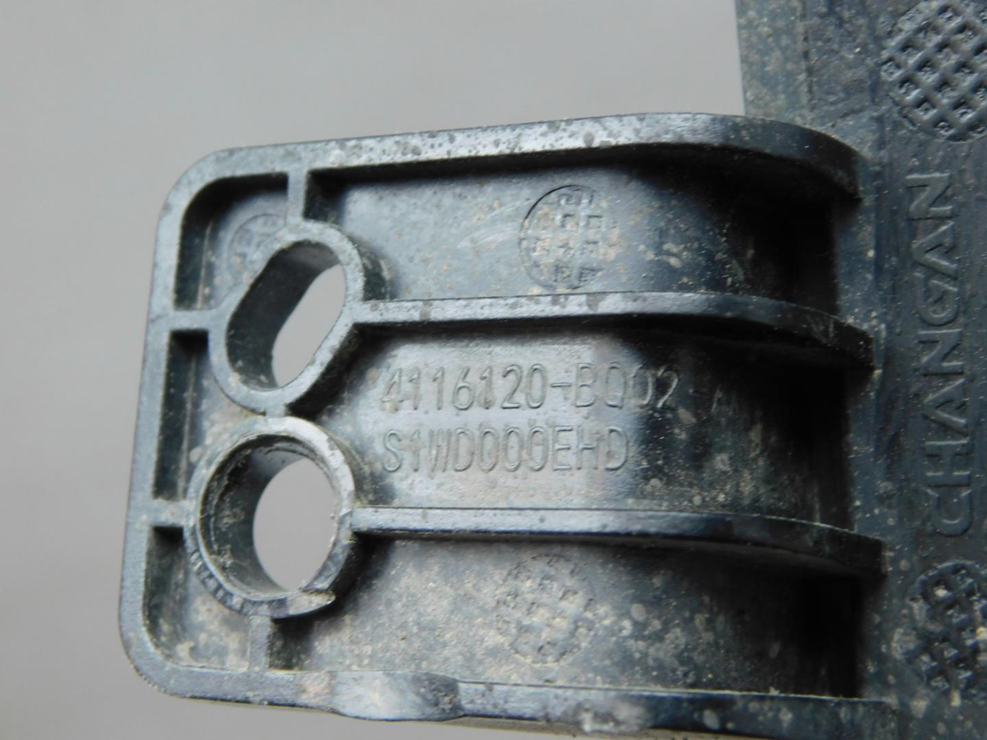 Фонарь задний в бампер правый