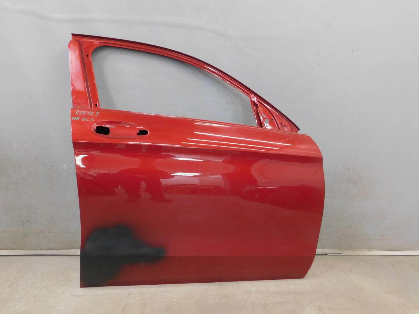 Дверь передняя правая