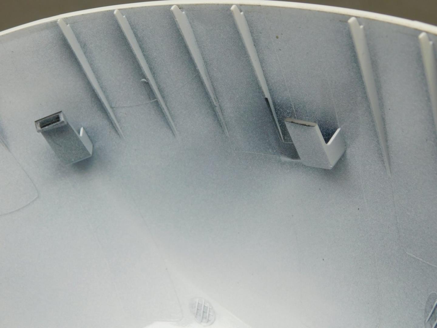 Накладка зеркала левого