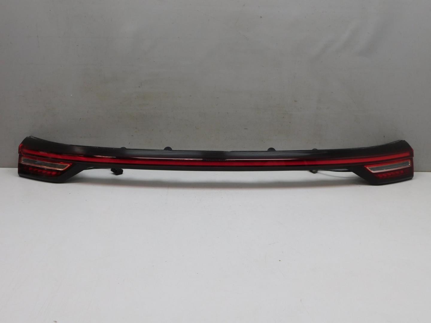 Фонарь задний