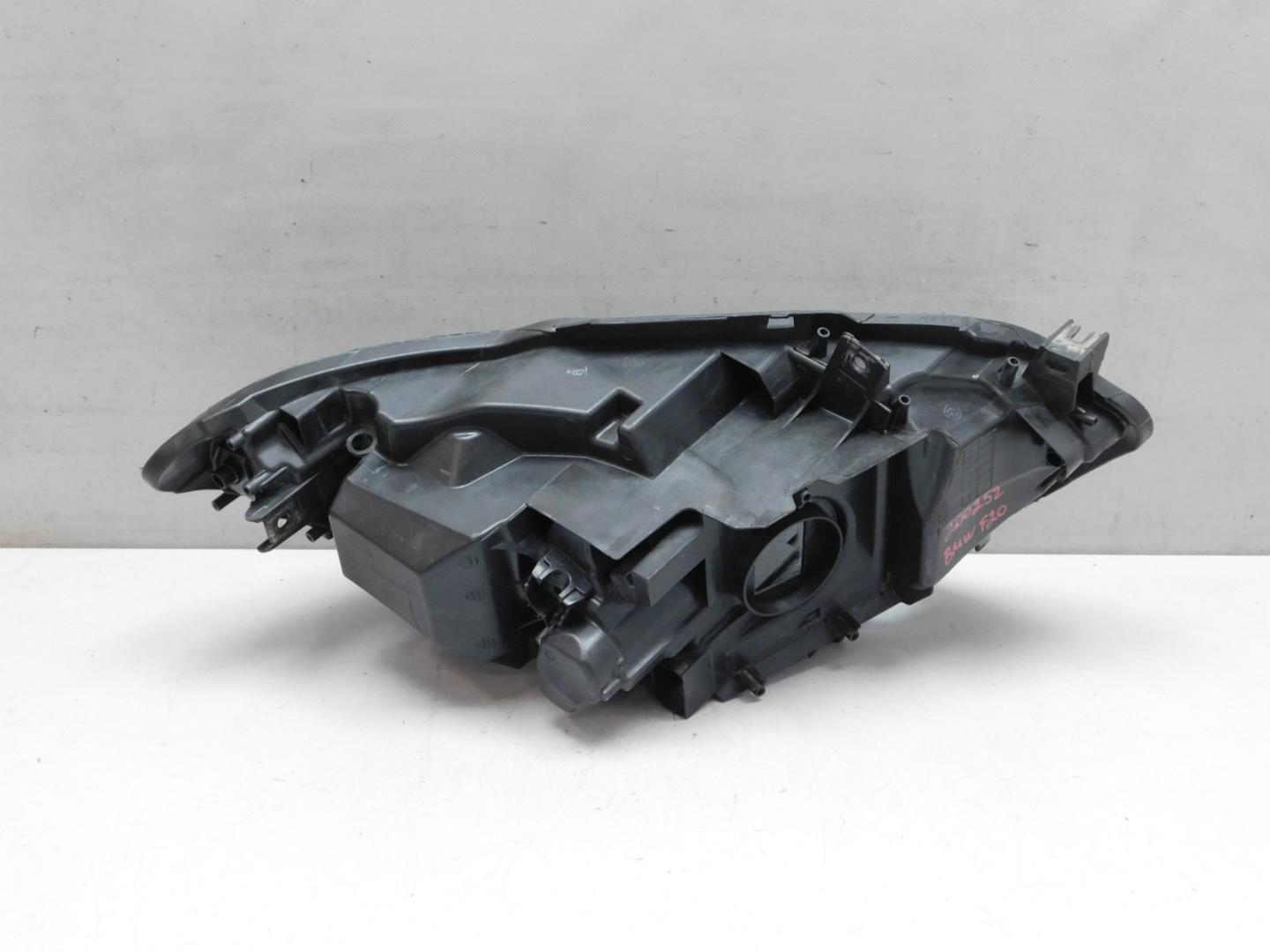 Корпус фары левой