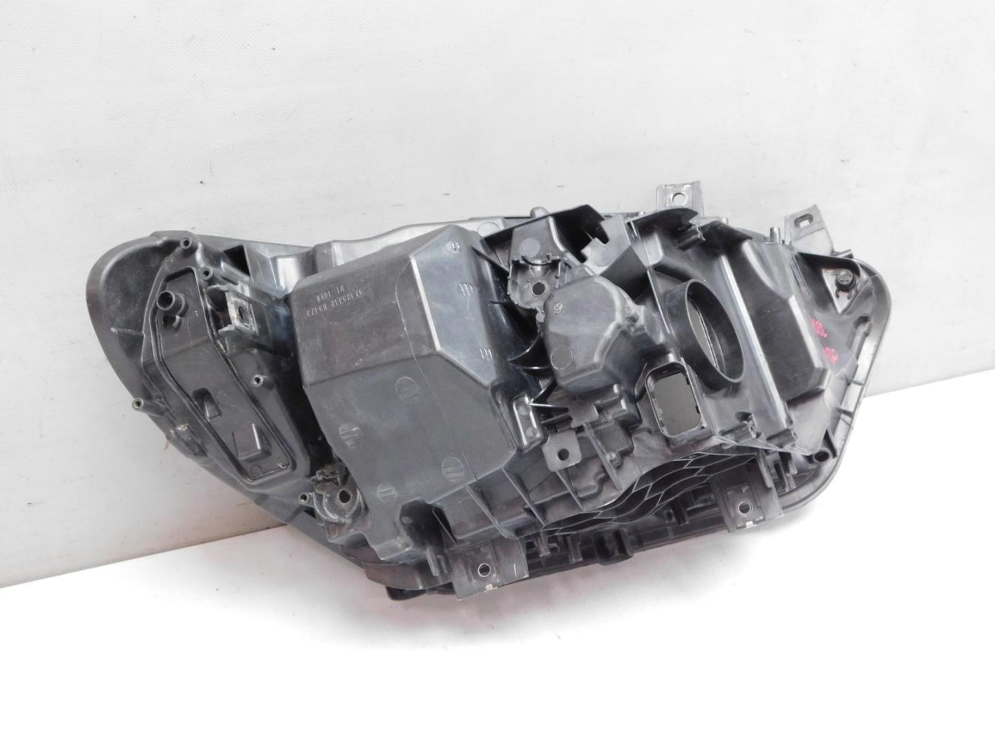 Корпус фары левой