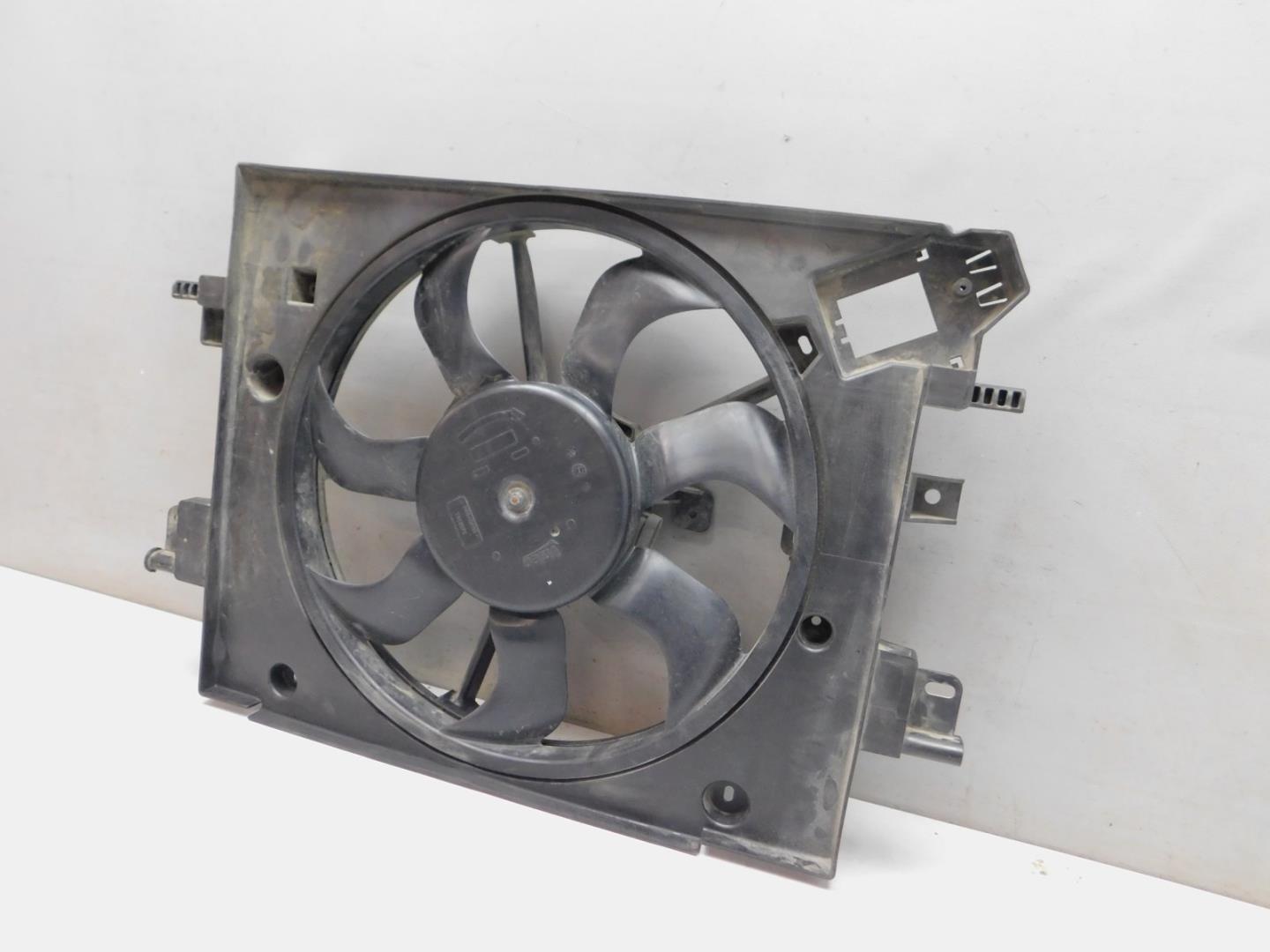 Диффузор вентилятора