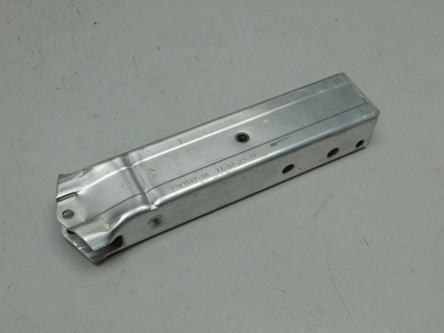 Кронштейн усилителя переднего бампера